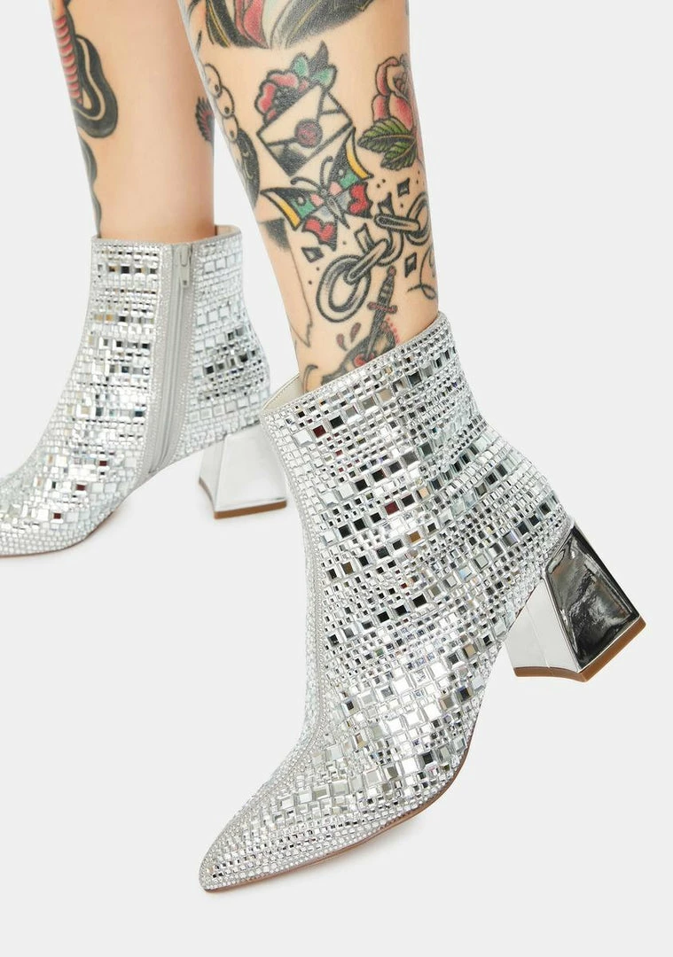 New 🥰 Steve Madden Elaria Rhinestone Booties 🌟 1 Steve Madden Elaria Rhinestone Booties
