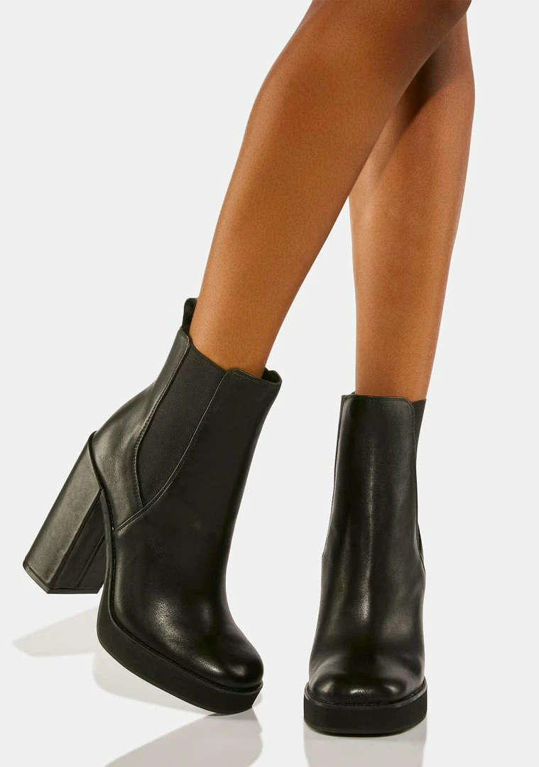 Best reviews of ⌛ Steve Madden Triple Leather Chelsea 🥾 Boots 🥾 Boots & Booties 🤩 2 Steve Madden Triple Leather Chelsea Boots Boots & Booties