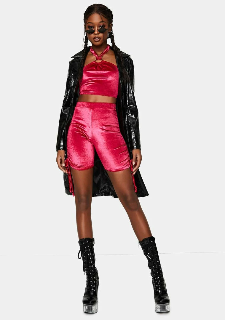 New ⌛ Cute Mistake Zoe Velvet Halter Top ⌛ 3 Cute Mistake Zoe Velvet Halter Top