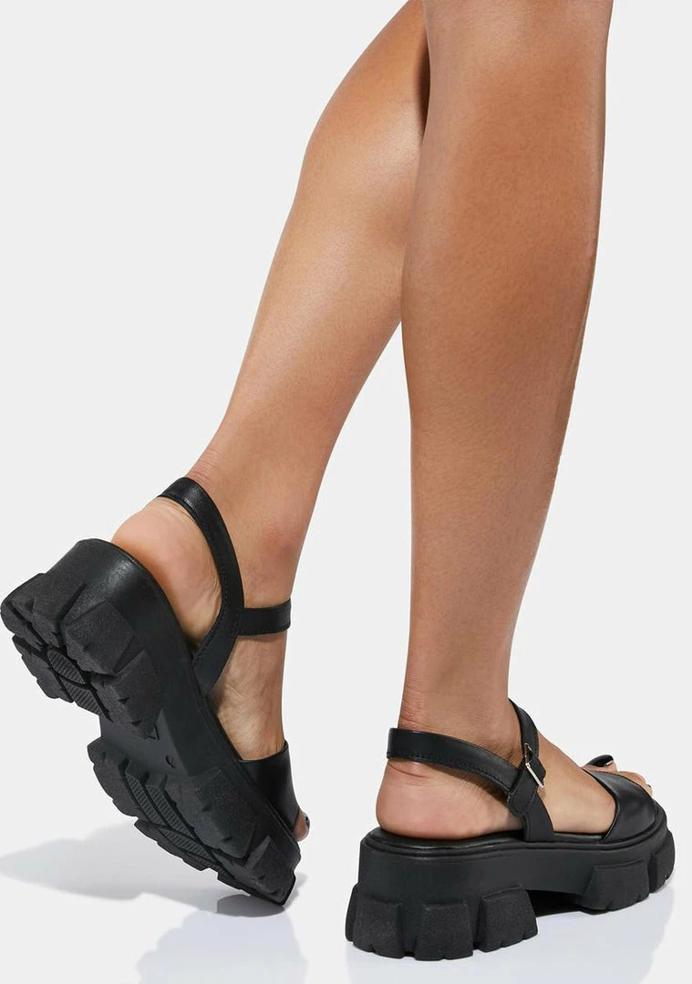 Outlet ✔️ Steve Madden Wicked Tazia 🩴 Sandals ✔️ 4 Steve Madden Wicked Tazia Sandals