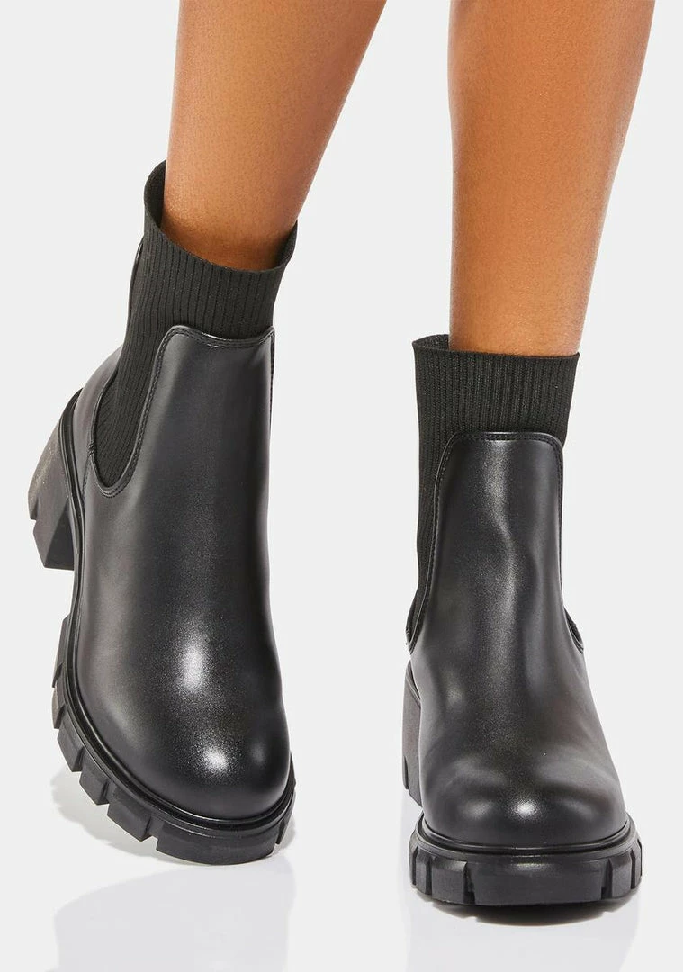 Promo ⌛ Steve Madden 🥾 Boots & Booties Hutch Chelsea 🥾 Boots ✔️ 3 Steve Madden Boots & Booties Hutch Chelsea Boots