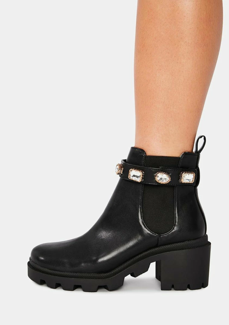 Best deal β Steve Madden Black Amulet Booties π₯Ύ Boots & Booties π 2 Steve Madden Black Amulet Booties Boots & Booties