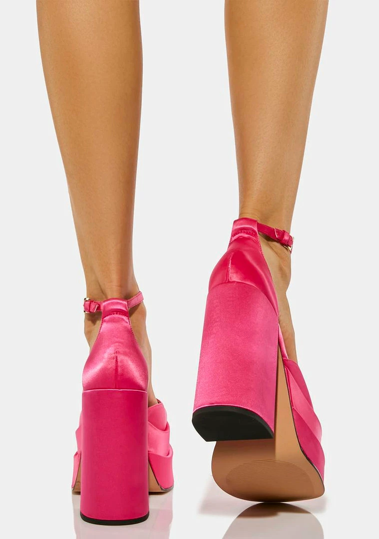 Deals โ๏ธ Steve Madden Pink Charlize Platform ๐ Heels ๐ฅฐ 4 Steve Madden Pink Charlize Platform Heels