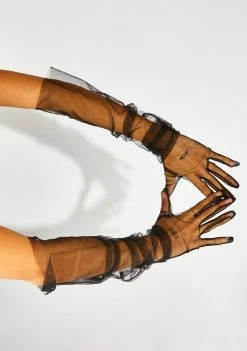 Amarachi Tulle Hun Gloves