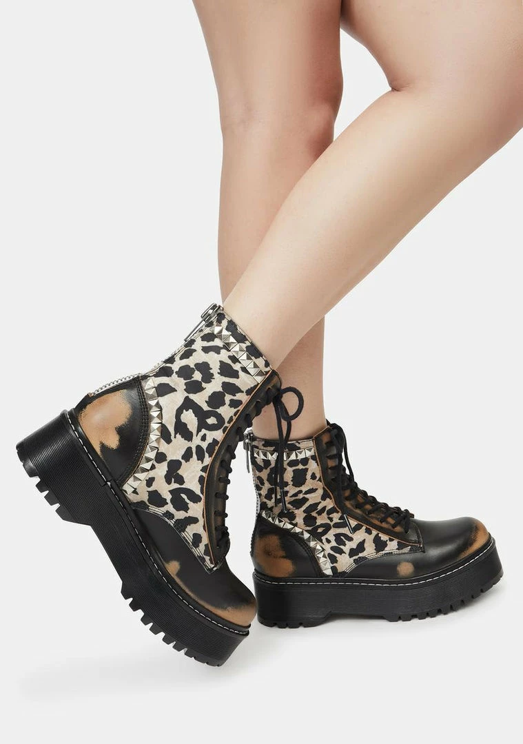 New 😉 Steve Madden Leopard Studded Avenger 🥾 Boots 🥾 Boots & Booties 👍 2 Steve Madden Leopard Studded Avenger Boots Boots & Booties
