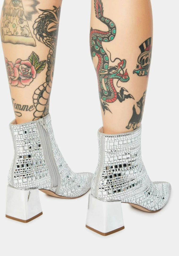 New 🥰 Steve Madden Elaria Rhinestone Booties 🌟 4 Steve Madden Elaria Rhinestone Booties