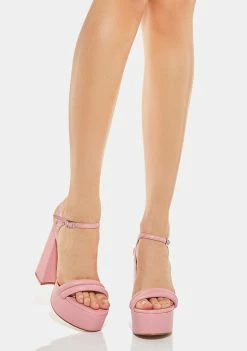 Steve Madden Platforms Pink Tille Platform Heels