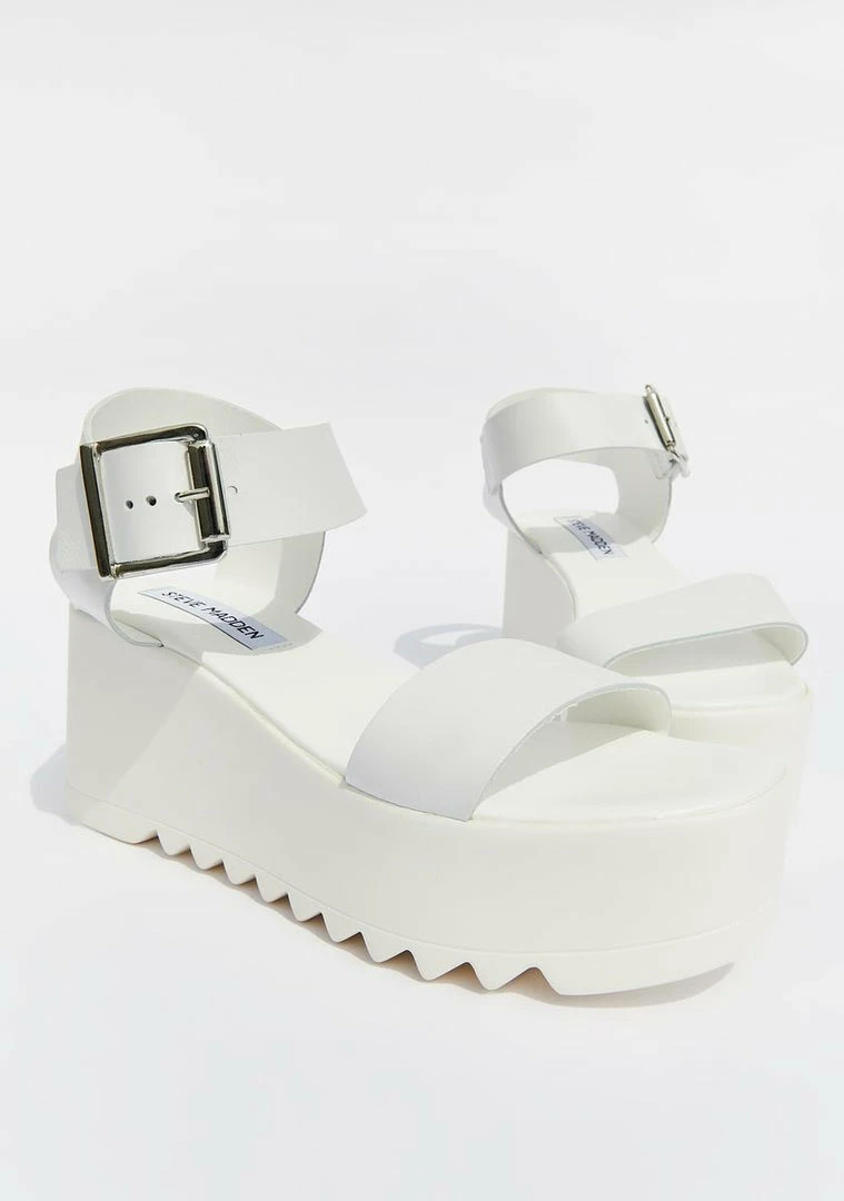 New π Steve Madden White Leather Lake Platform π©΄ Sandals Platforms β€οΈ 1 Steve Madden White Leather Lake Platform Sandals Platforms