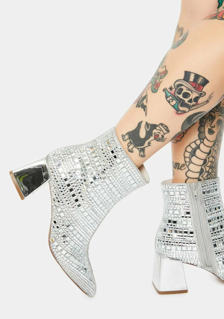 New 🥰 Steve Madden Elaria Rhinestone Booties 🌟 2 Steve Madden Elaria Rhinestone Booties