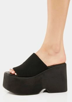 Steve Madden Slink Platform Sandals