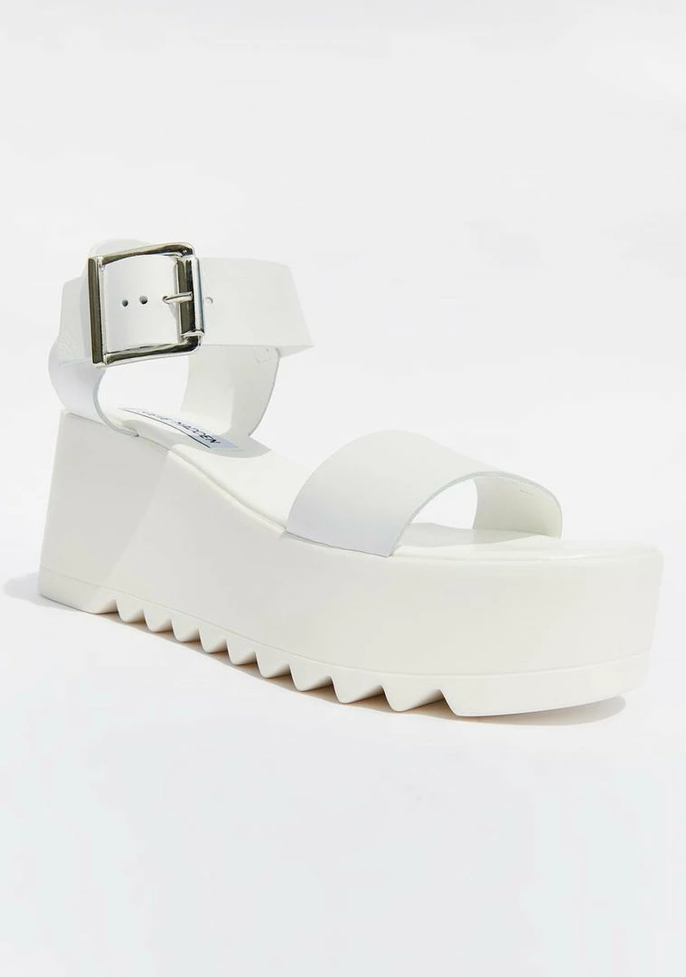 New π Steve Madden White Leather Lake Platform π©΄ Sandals Platforms β€οΈ 3 Steve Madden White Leather Lake Platform Sandals Platforms
