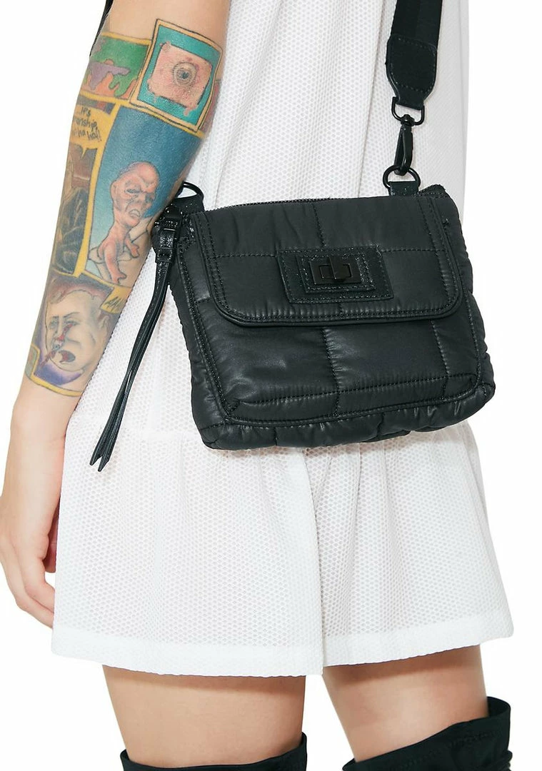 Deals 🤩 Steve Madden Puffer Flap Crossbody Bags & Wallets 💯 4 Steve Madden Puffer Flap Crossbody Bags & Wallets