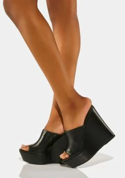 Steve Madden Barona Platform Wedges
