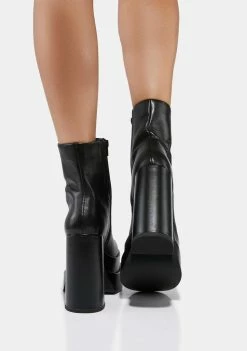 Top 10 🌟 Steve Madden Platforms Cobra Platform 🥾 Boots ✔️ 7 Steve Madden Platforms Cobra Platform Boots